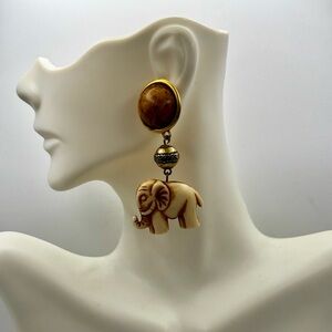 Vintage Boho Carved Elephant Dangle Earrings